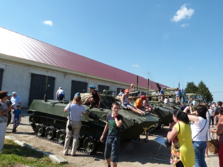 День ВДВ и Ильи Пророка в полку имени Дмитрия Донского День ВДВ и Ильи Пророка в полку имени Дмитрия Донского